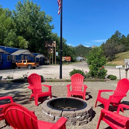 The Brookside Motel / Mt. Rushmore Кістон Екстер'єр фото