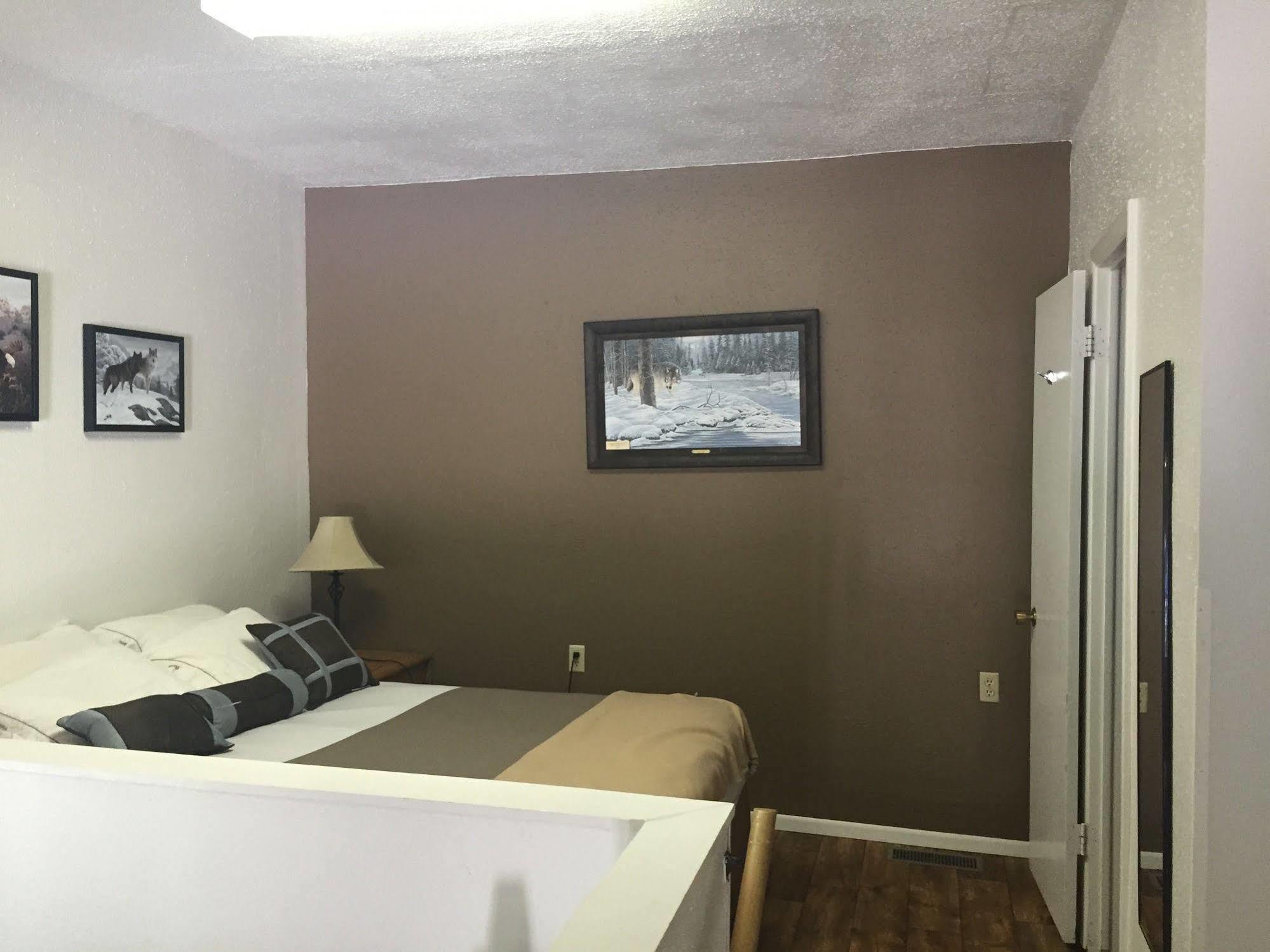 The Brookside Motel / Mt. Rushmore Кістон Екстер'єр фото